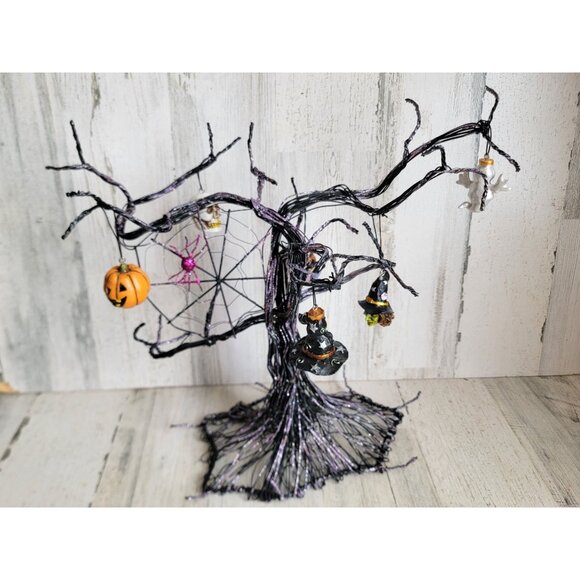 Metal Halloween tree mini ornament hanging decor ghost pumpkin spider - Picture 1 of 14